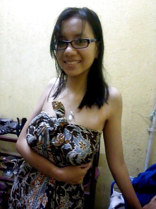 Malay - Zuraihan Zulkafli #FuOg7KMz