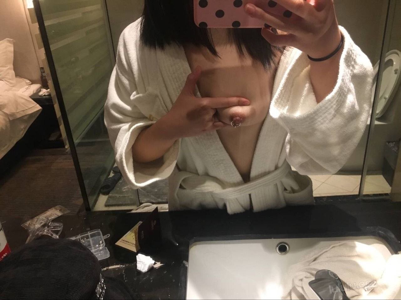 Amateur Asian after sex selfie - Porn