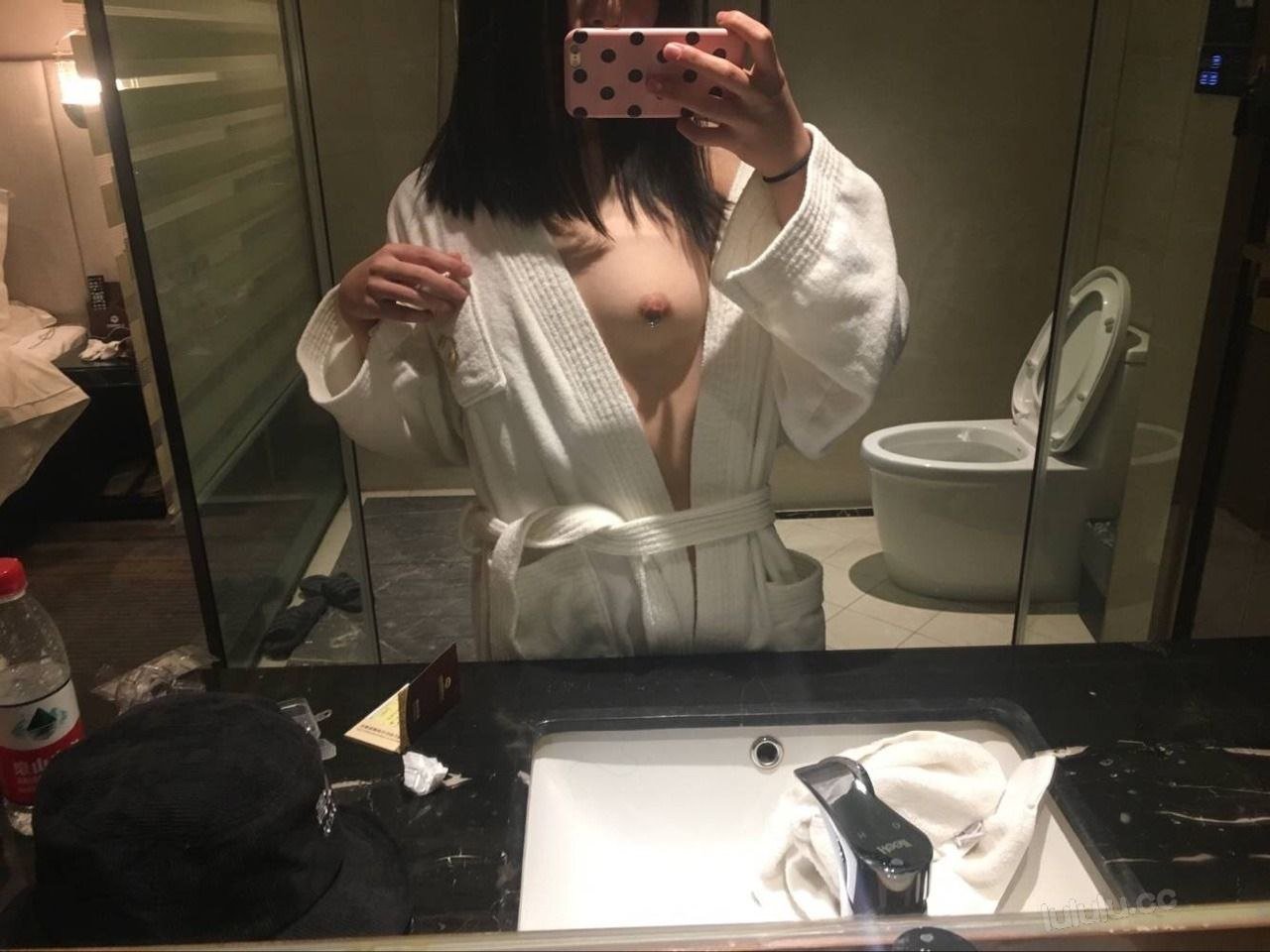 Amateur Asian after sex selfie - Porn
