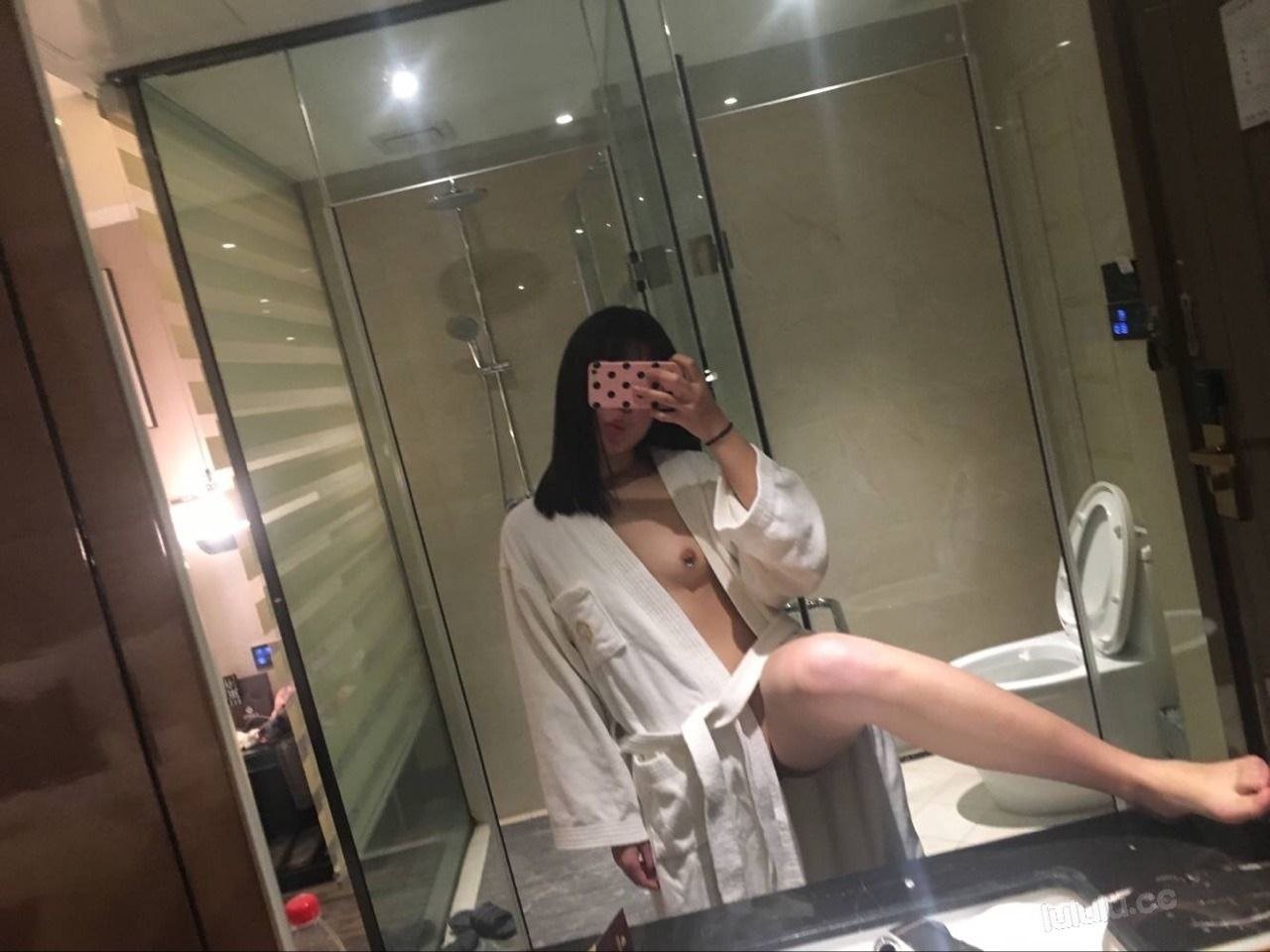 Amateur Asian after sex selfie - Porn image