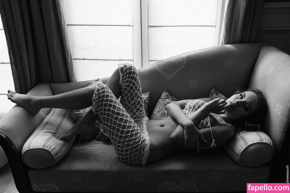 Russian model Nicole Ross #2 O.F. #4YeF6bVa