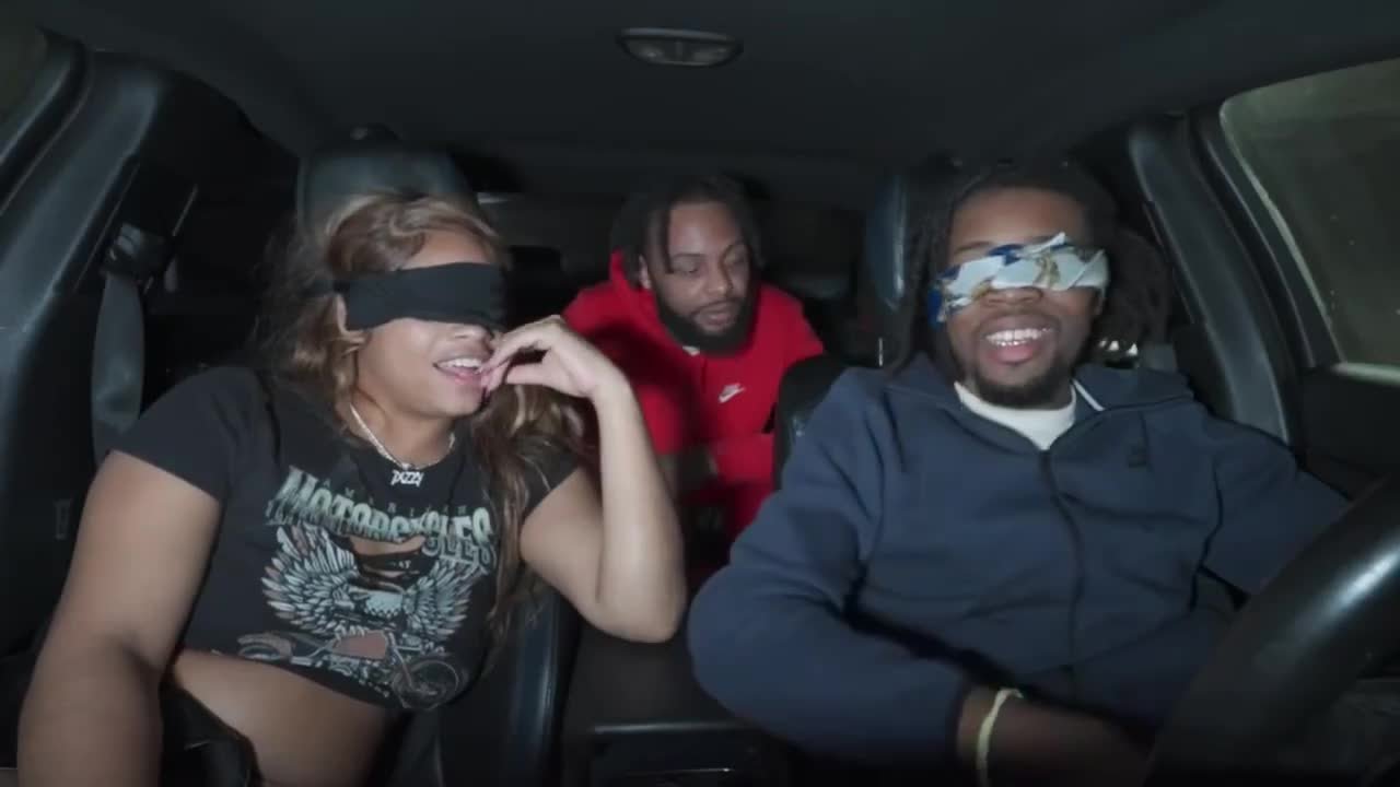 Blindfolded blind date has a happy ending - Porno - EroMe