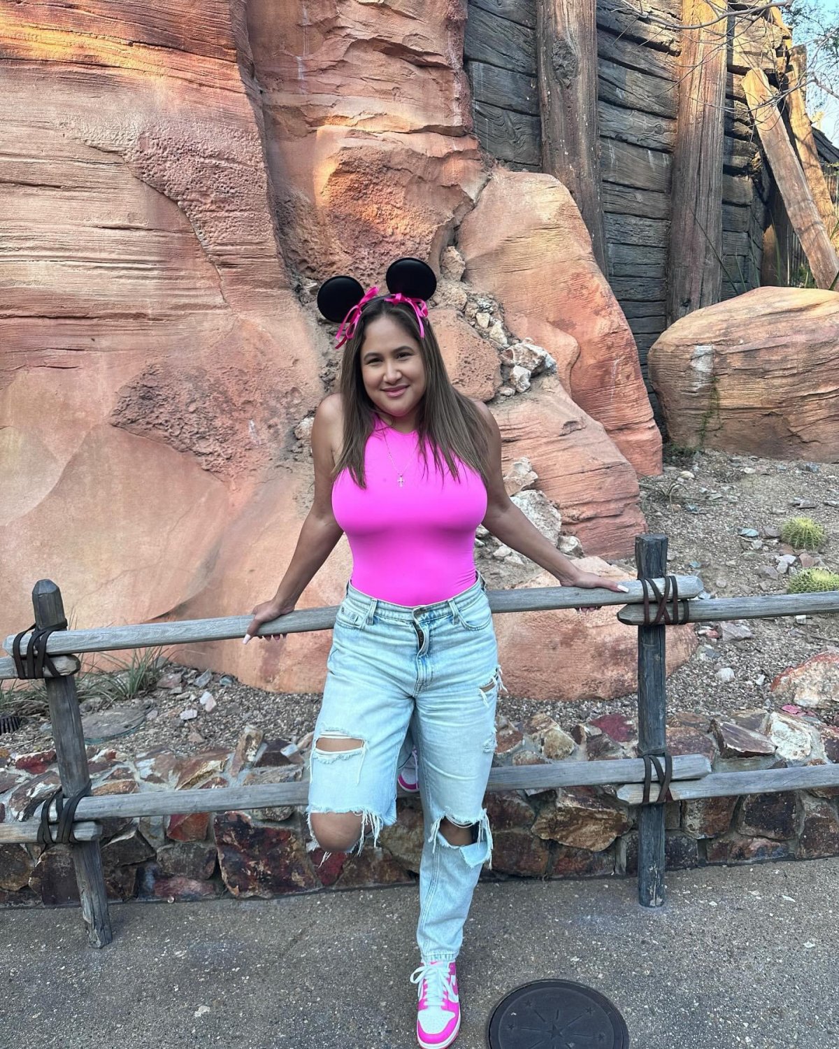 Mom or daughter #I0oRDn0p