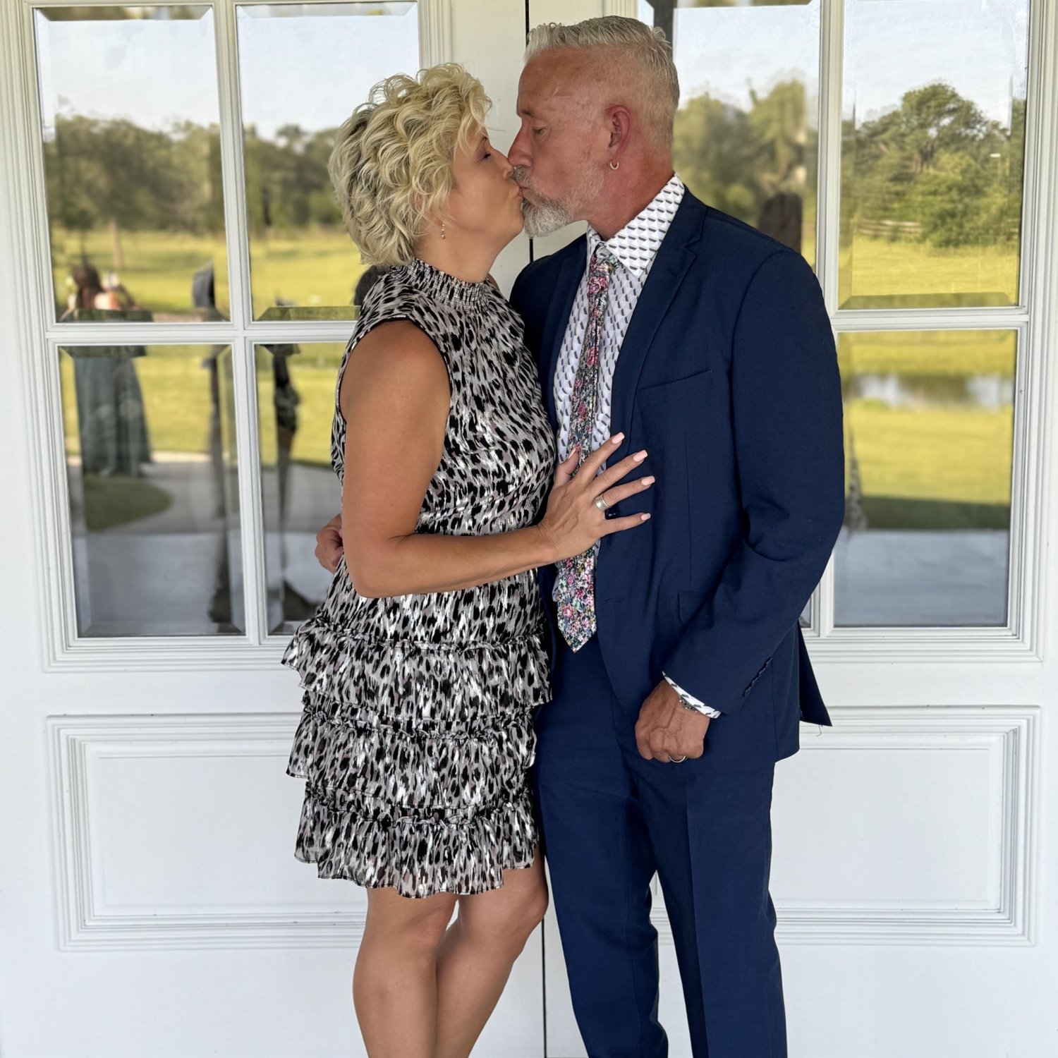 Meet Karen - she loves facials #QsjGGMlD