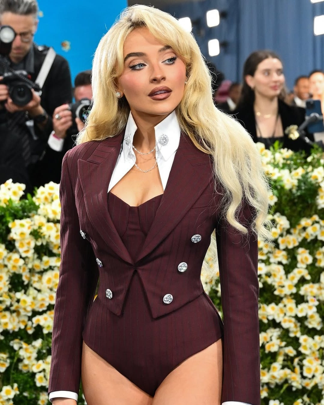 S.C II- Blonde Bombshell milks 2 loads #hXvEP4iC