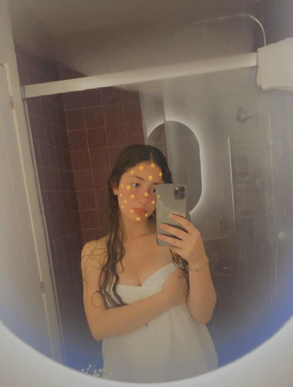 Submitted amateur #PqcYJ7rJ