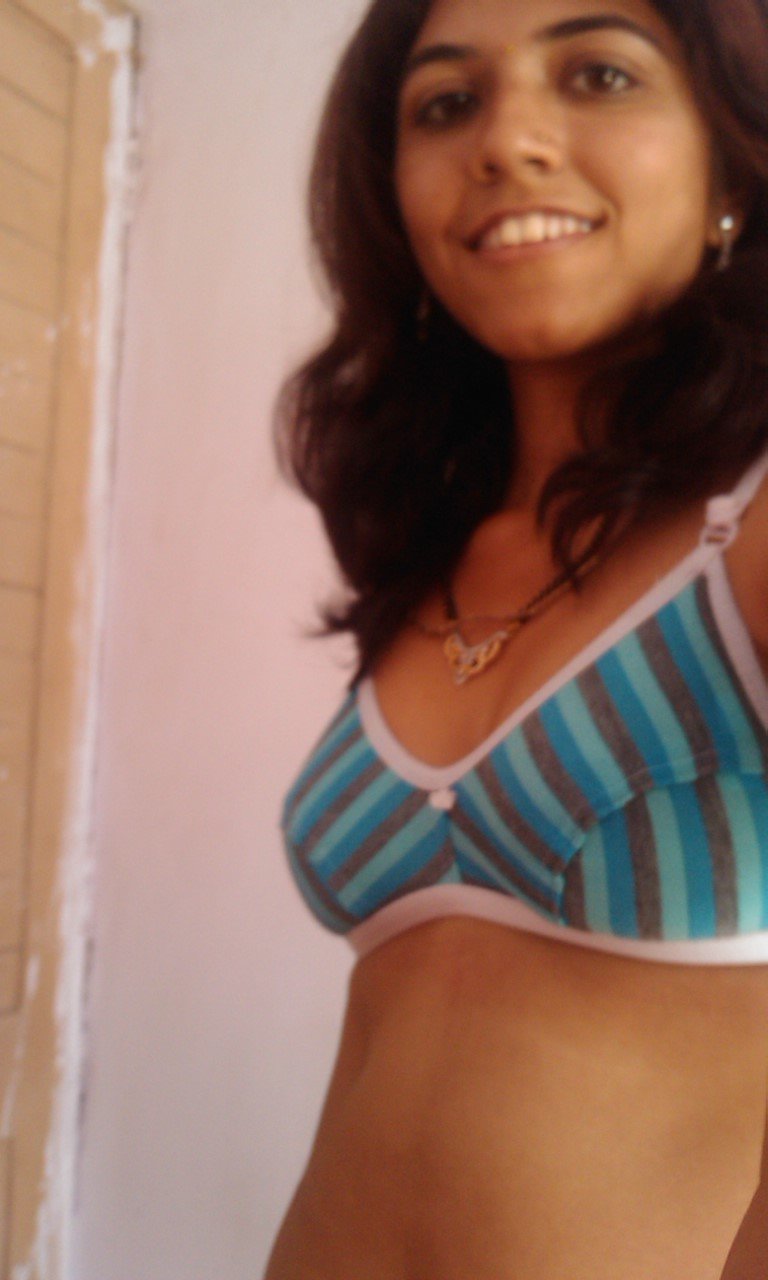 Hot indian wife #C2eN4keq